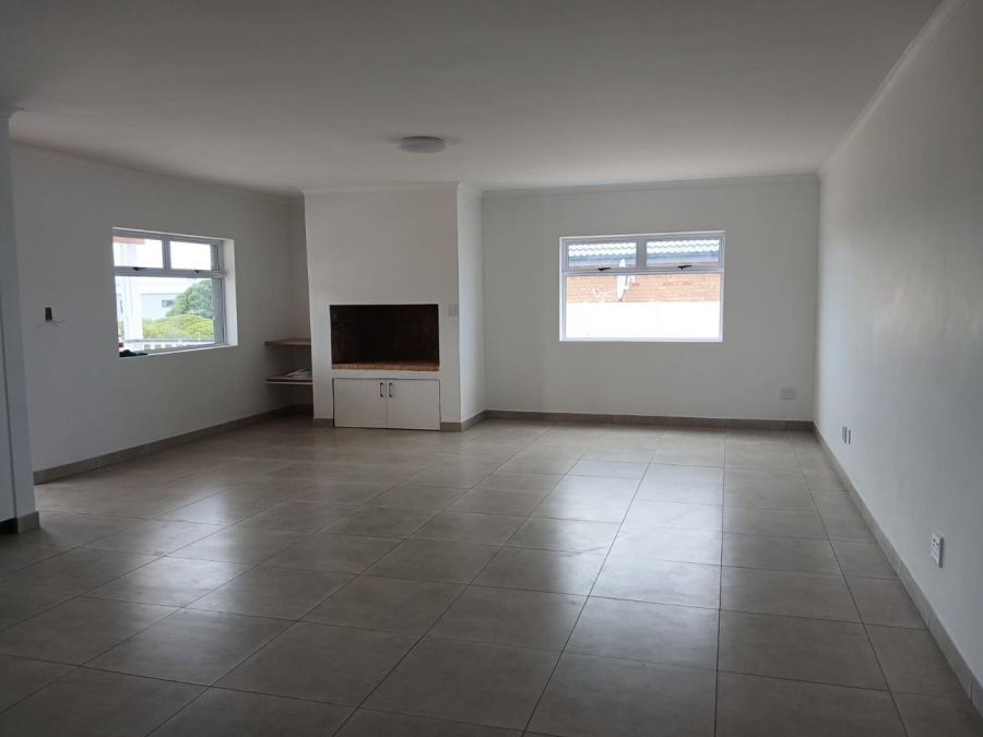 3 Bedroom Property for Sale in Kleinbaai Western Cape